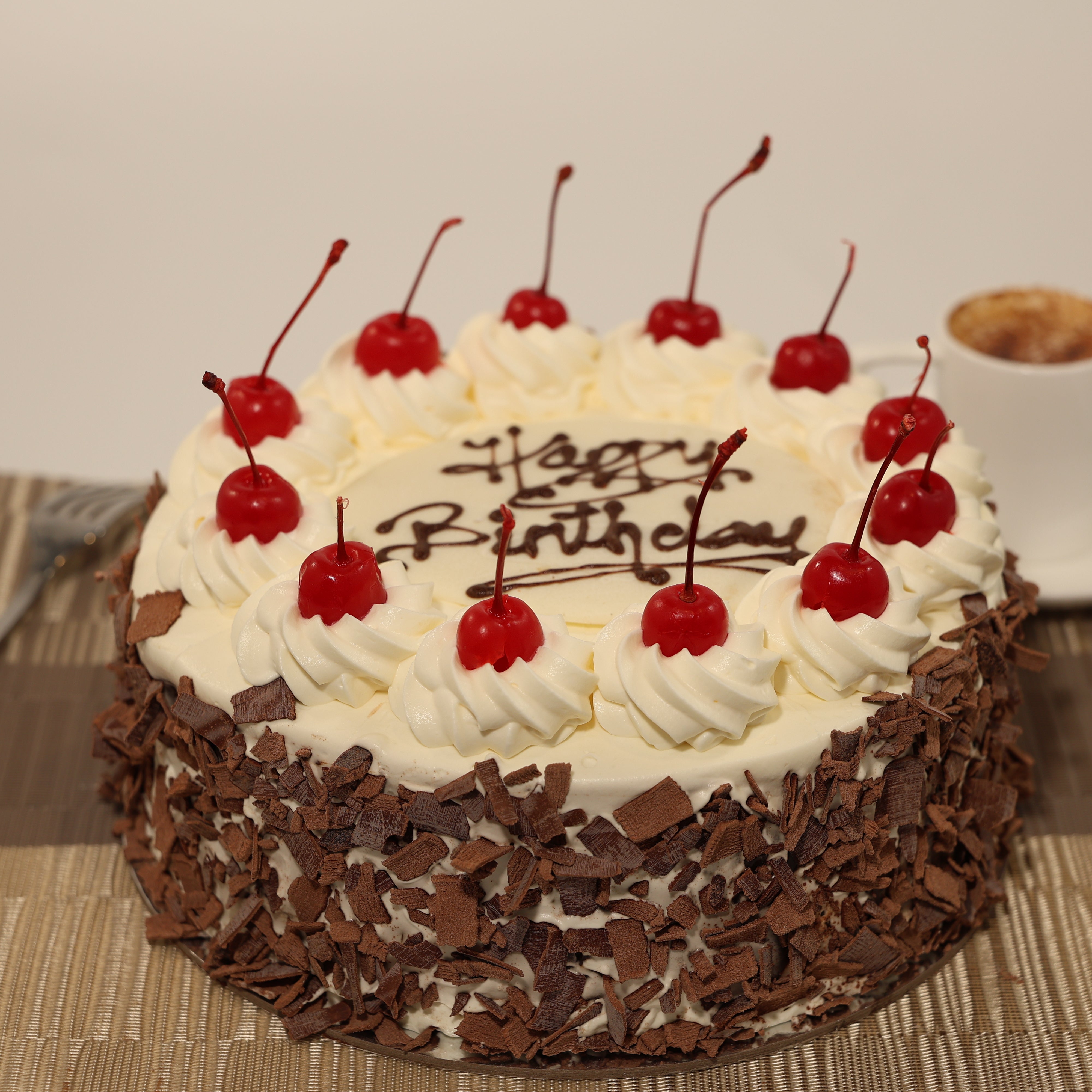 LARGE BLACK FOREST CAKE