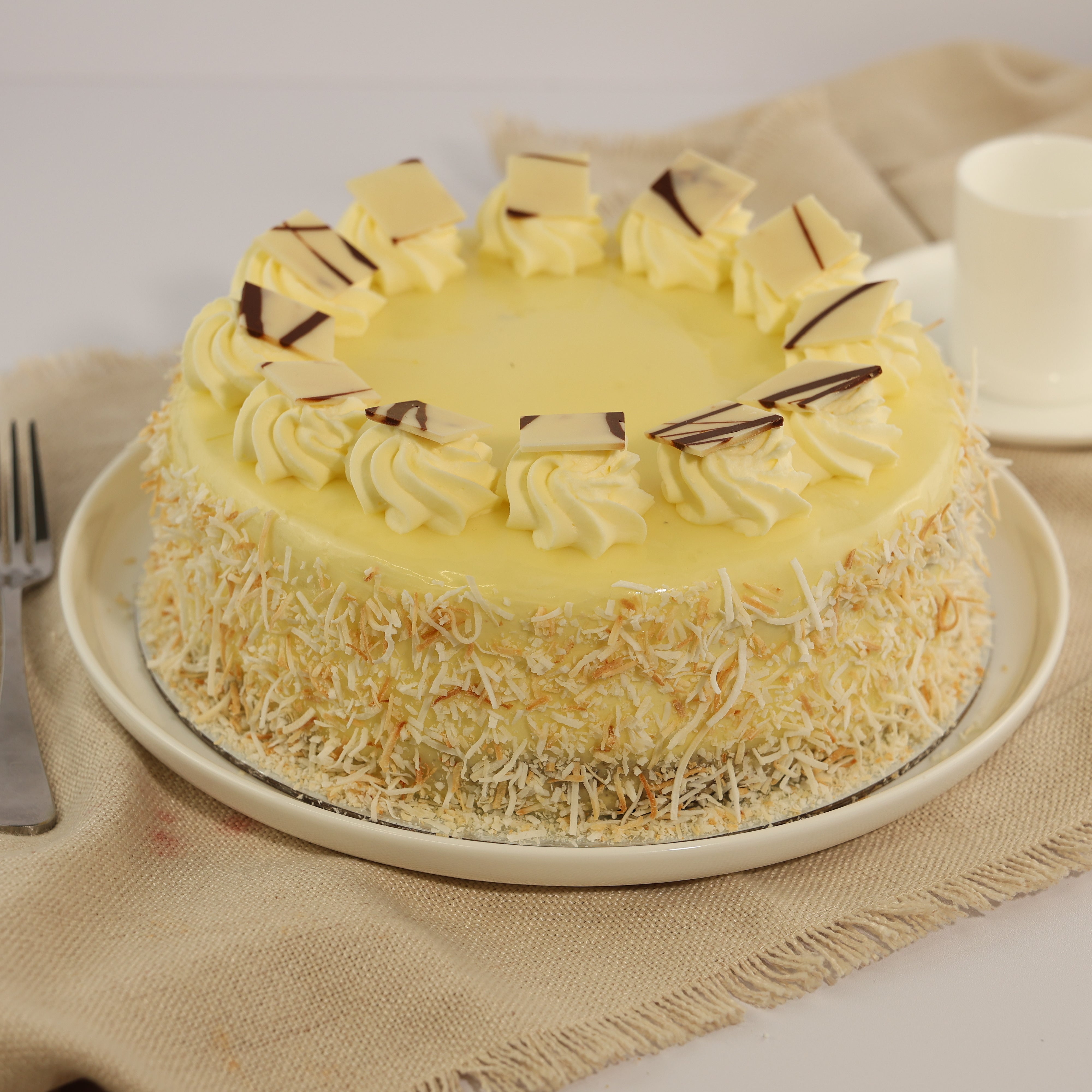 LARGE WHITE CHOCOLATE CARAMEL MUD