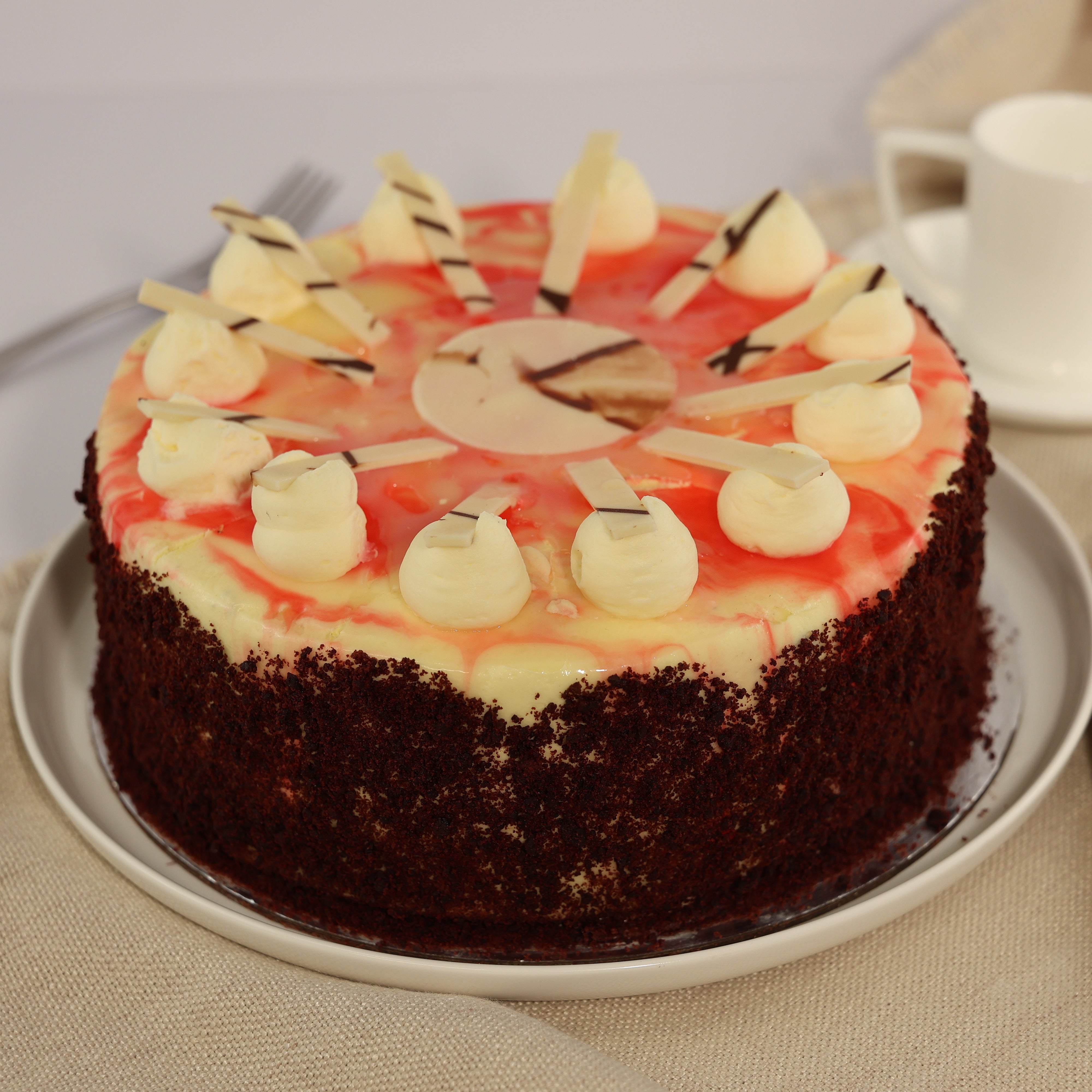 LARGE RED VELVET CAKE