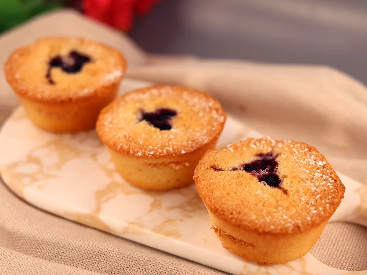 GF BLUEBERRY FRIAND BOX 12