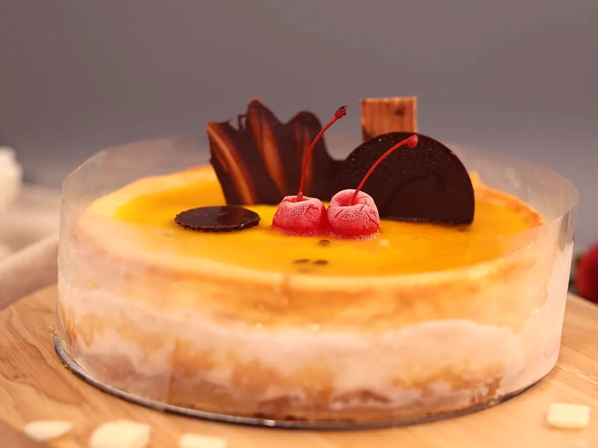 LARGE BAKED PASSIONFRUIT CHEESCAKE