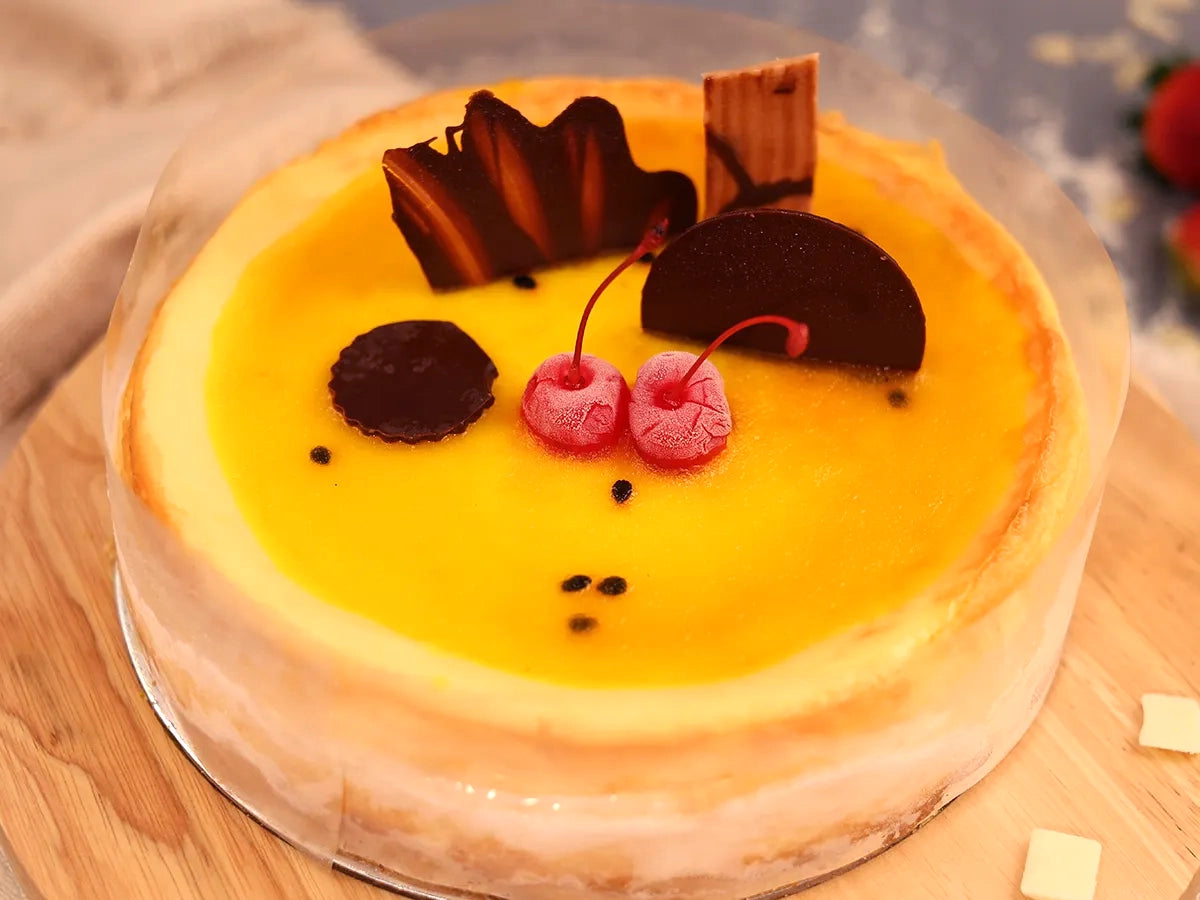 LARGE BAKED PASSIONFRUIT CHEESCAKE