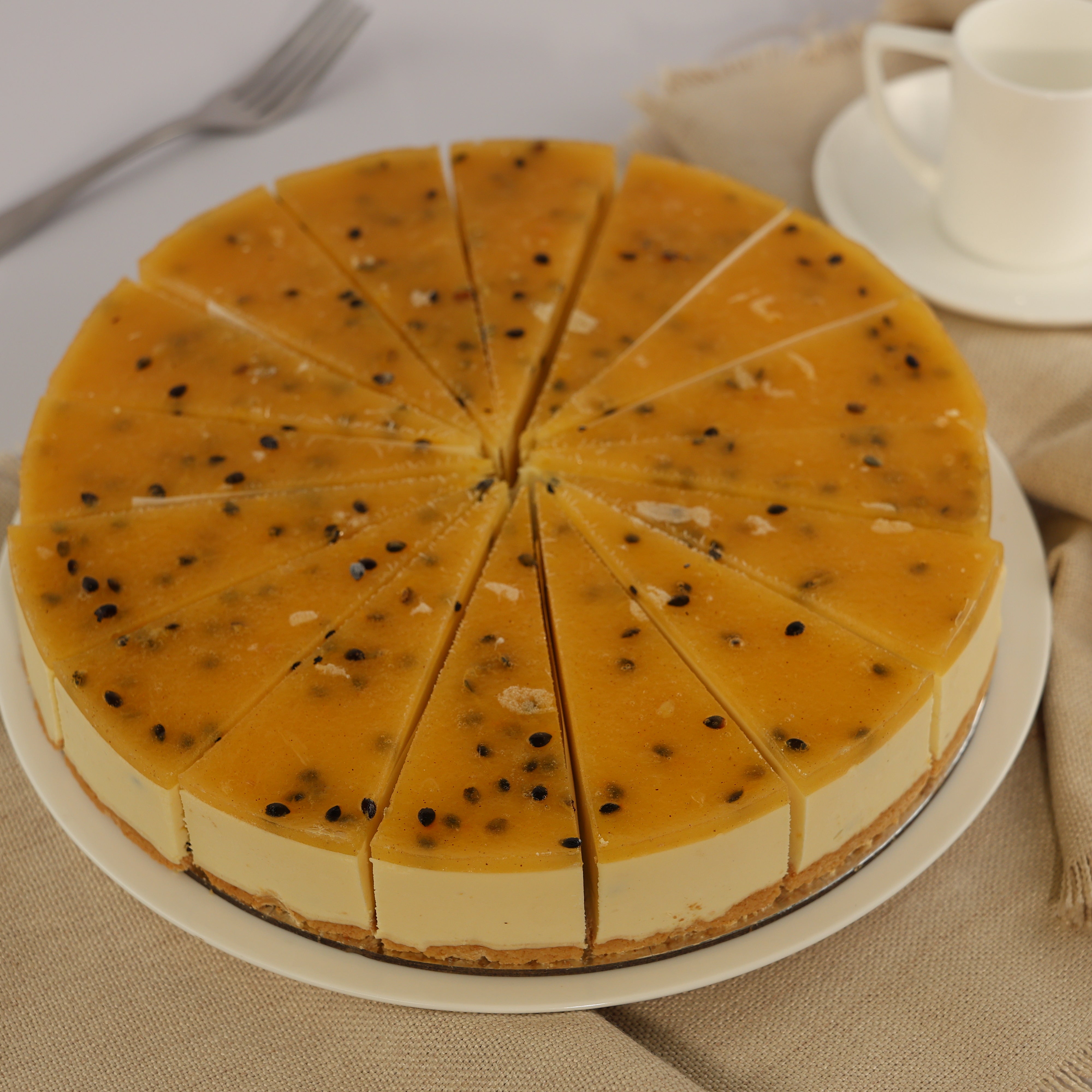 LARGE PASSIONFRUIT CUT CAKE