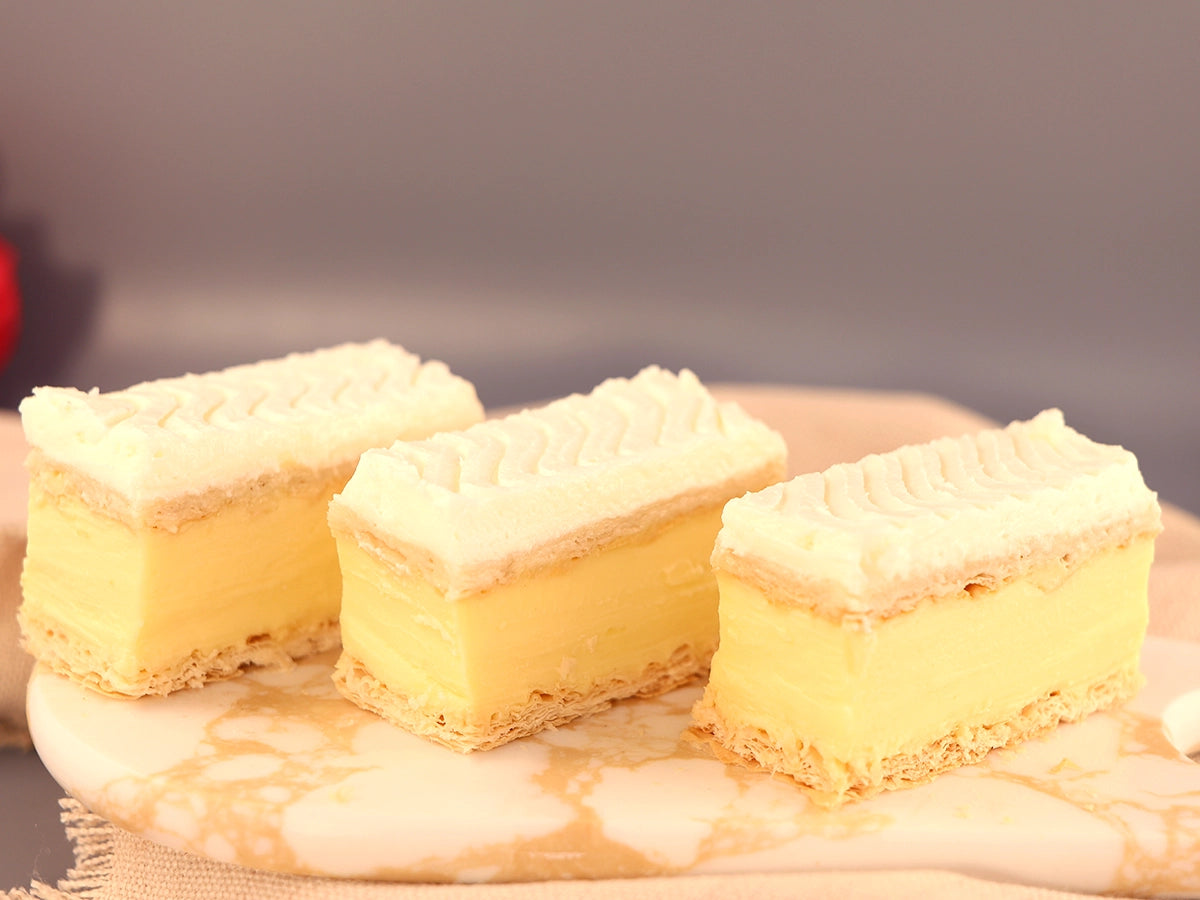 VANILLA SLICES BOX 8