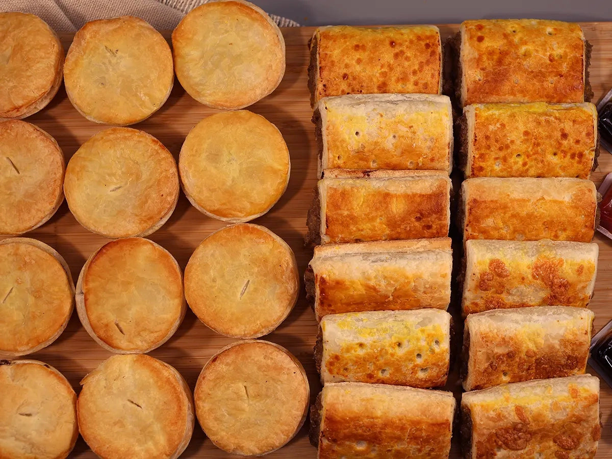 PARTY MIXED MINI PIES & MINI SAUSAGE ROLLS PLATTER 24