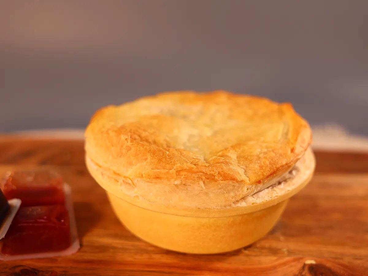 MINCED BEEF PIES BOX 6