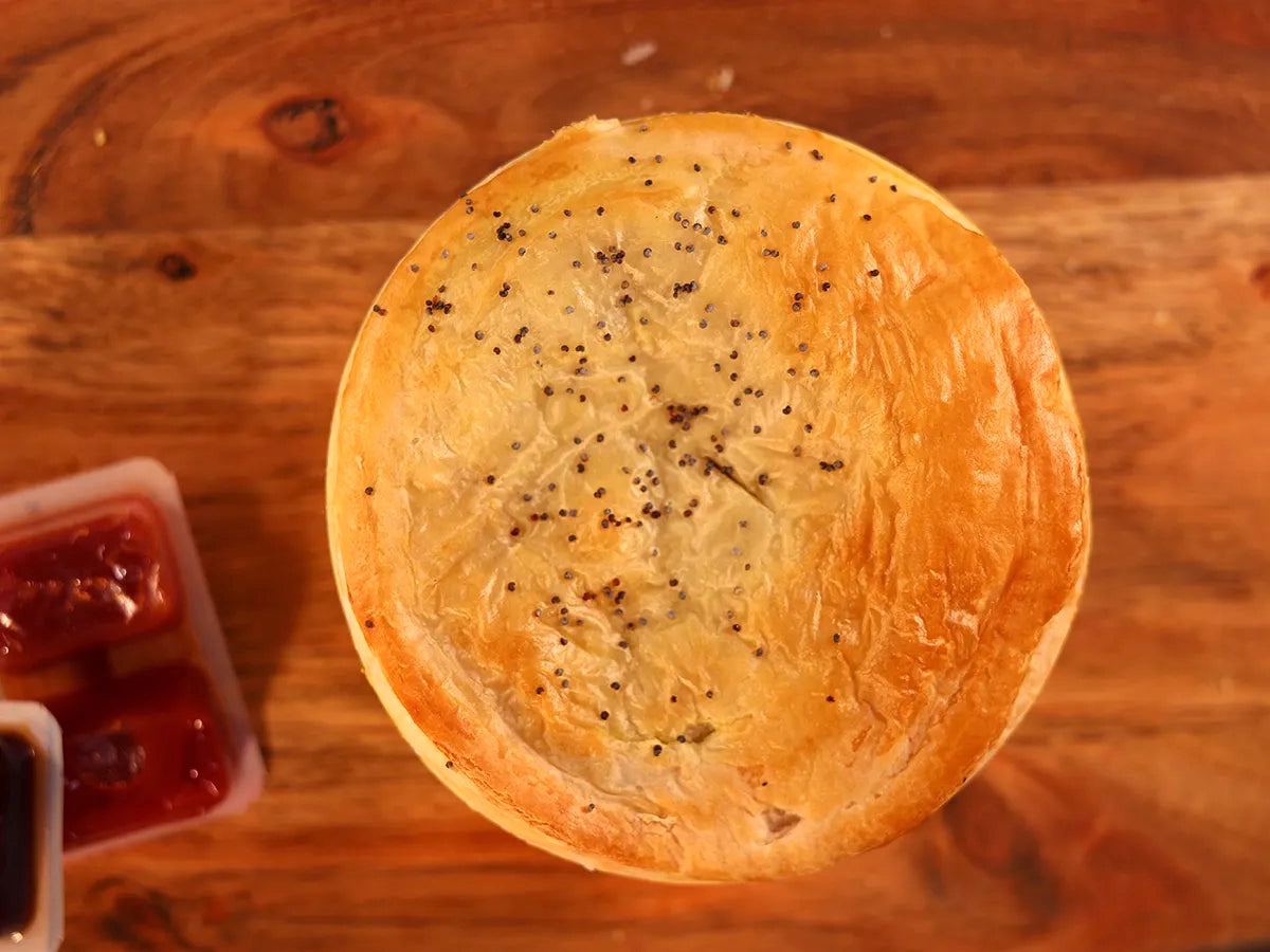 TRADITIONAL CHUNKY STEAK PIES BOX 6