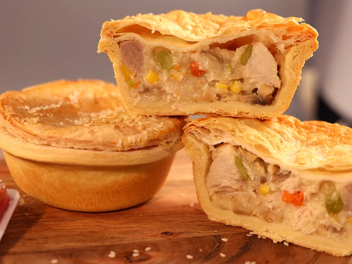CHUNKY CHICKEN CREAMY VEGGIES MUSHROOM PIES BOX 6