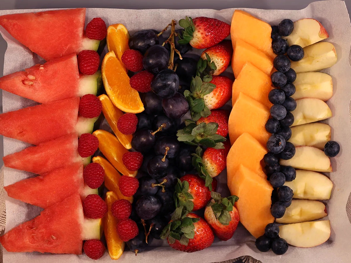 MEDIUM SEASONAL FRUIT PLATTER