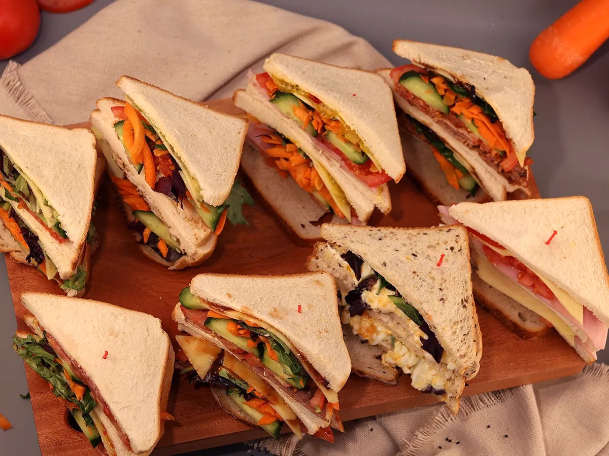 LARGE TRADITIONAL TRIANGLE SANDWICHES BOX 8