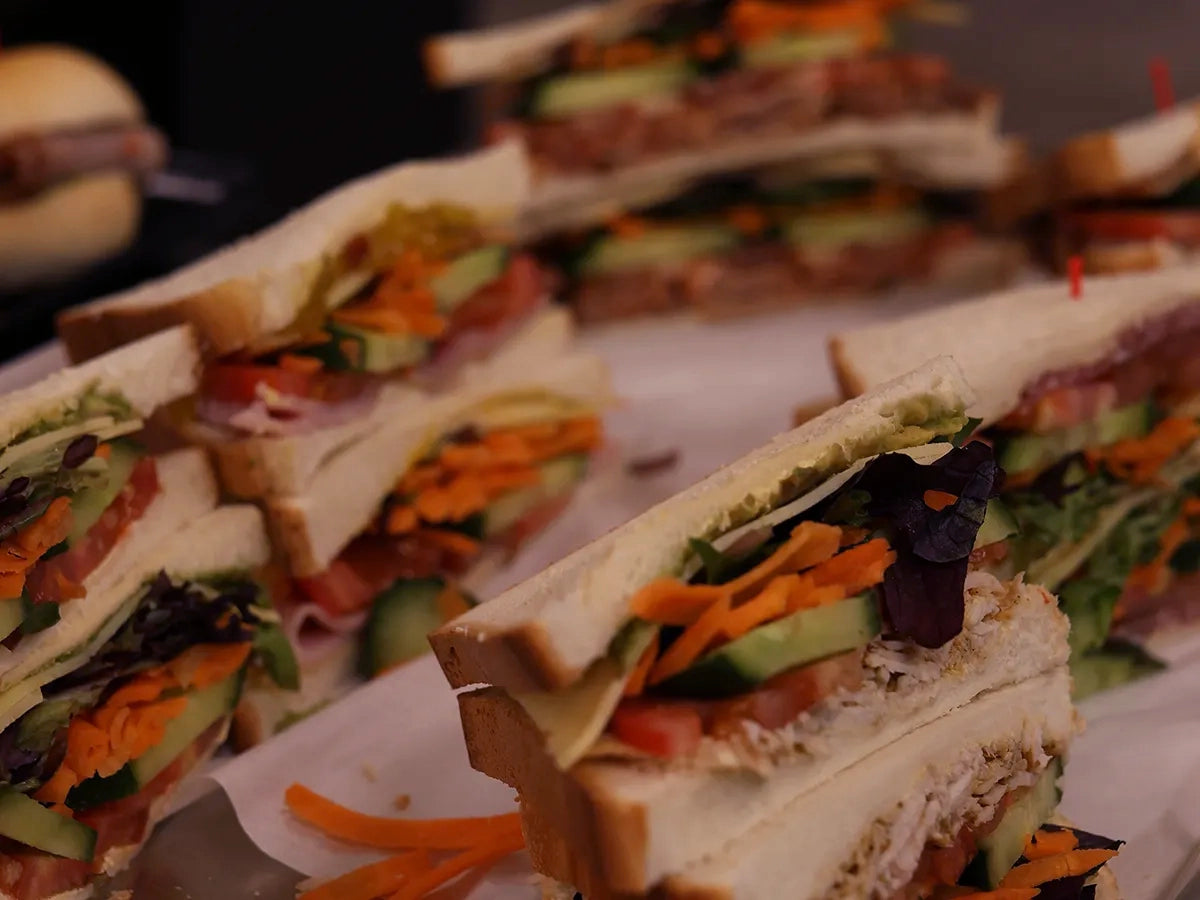 LARGE TRADITIONAL TRIANGLE SANDWICHES BOX 8