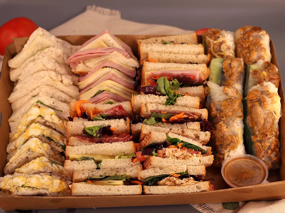 BIG COLLECTION BOX 28